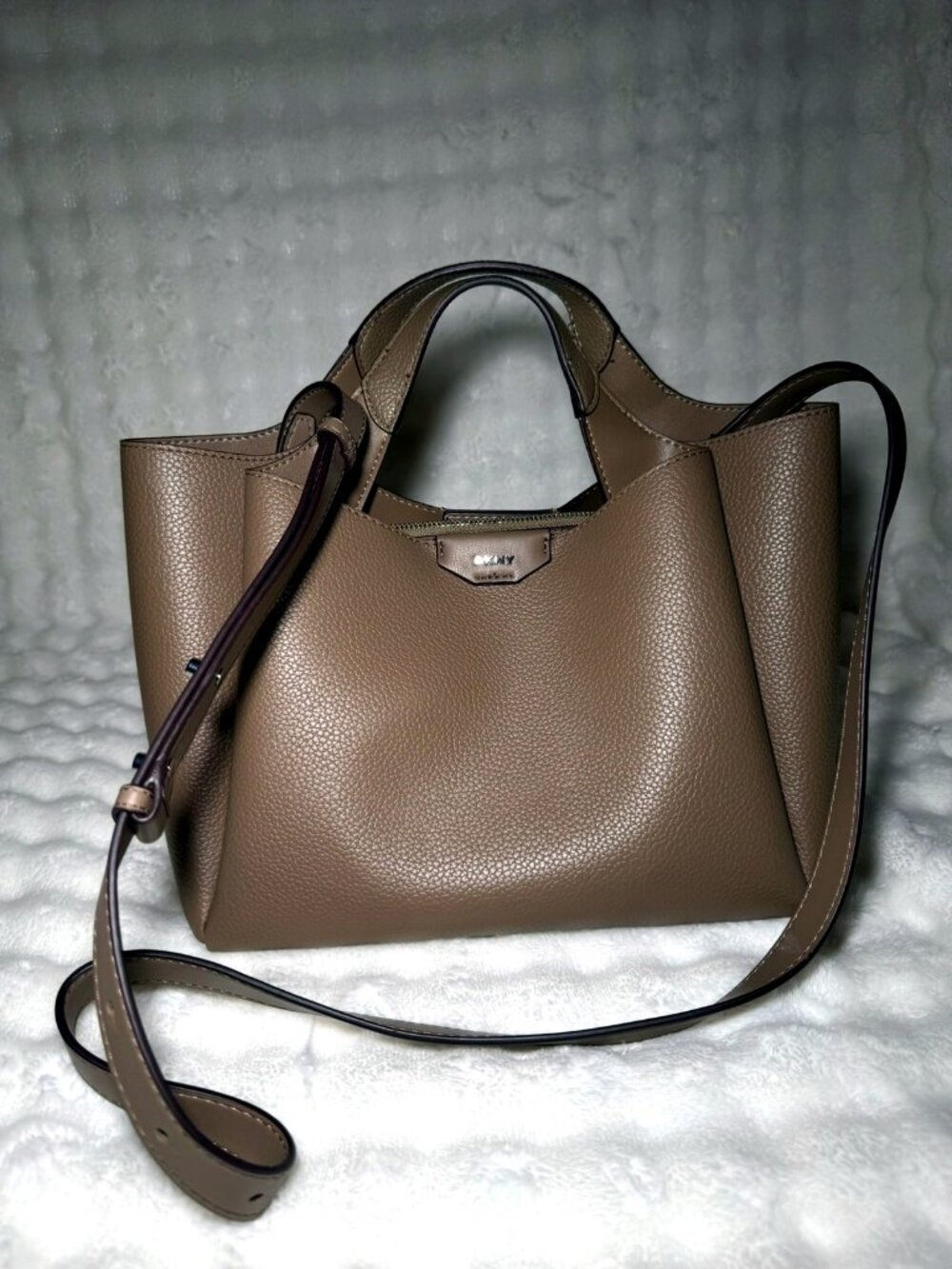 DKNY Tan Pebbled Leather Tote Bag with Crossbody Strap